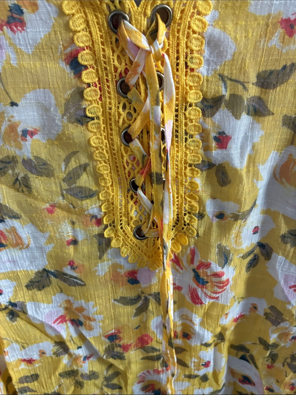 Spense Yellow Floral Lace-Up Peasant Blouse - Picture 3 of 4